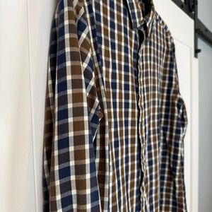 American Rag Brown Blue Plaid Long Sleeve Button Down Shirt Mens‎ Medium